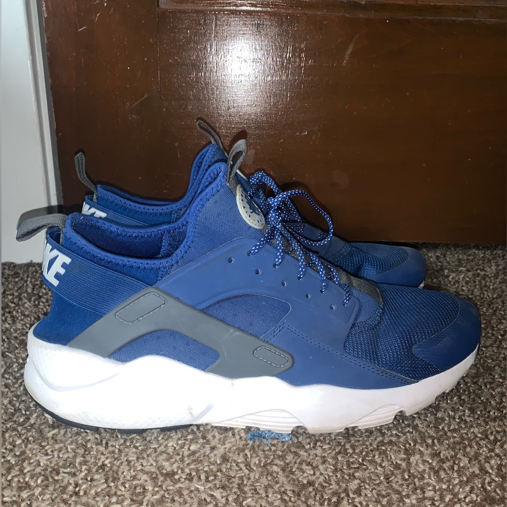 Nike Huaraches